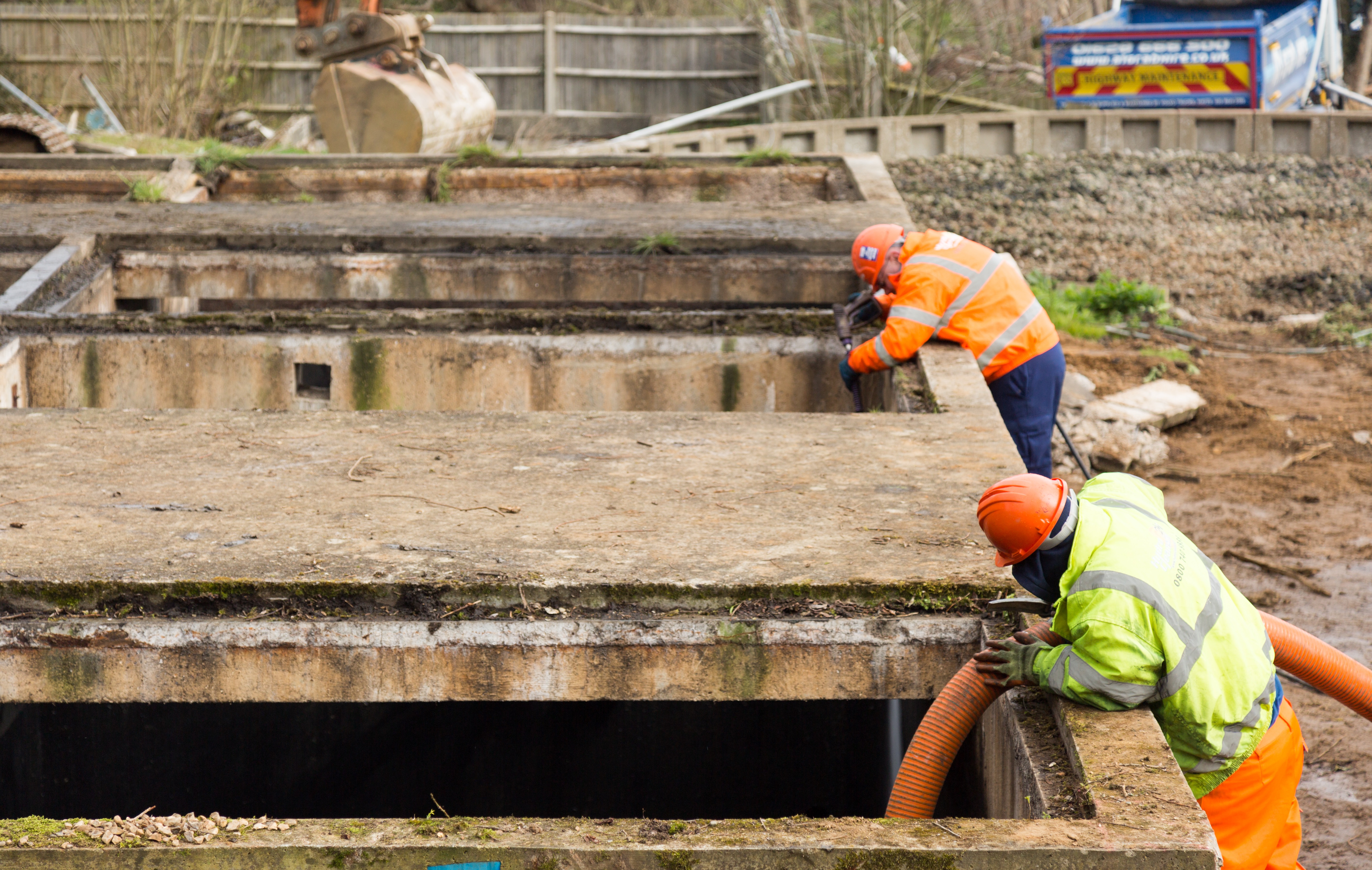 Empty Cesspit Environmental Specialists | Hydro Cleansing | 24x7 Support